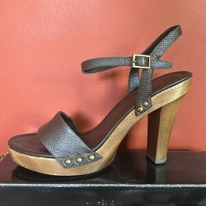 VINTAGE COLIN STUART HEELS